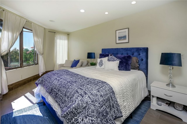 Image 21 of 42 For 16186 Peterson Drive