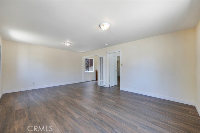 Detail Gallery Image 11 of 28 For 1127 S Mcdonnell Ave, East Los Angeles,  CA 90022 - 2 Beds | 1 Baths