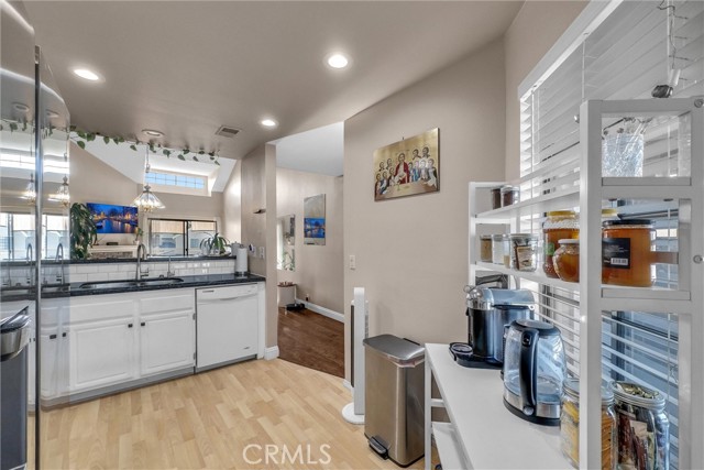 1875 W Falmouth Avenue, Anaheim CA: https://media.crmls.org/medias/7a62ec07-e99d-4aaa-af65-8bfb197cdd0a.jpg
