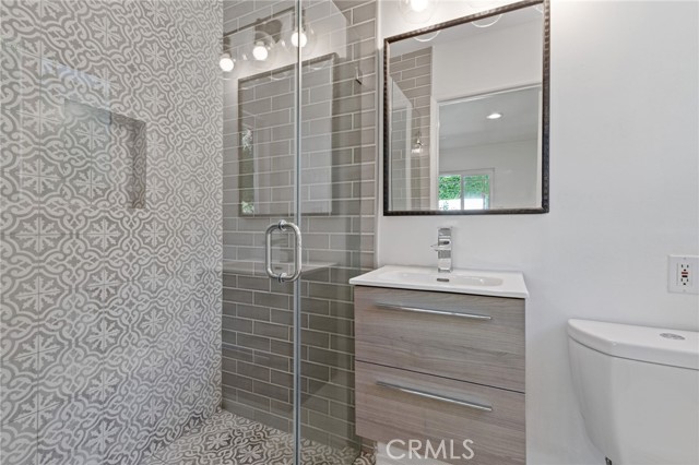 Detail Gallery Image 36 of 62 For 10215 Casaba, Chatsworth,  CA 91311 - 5 Beds | 3/1 Baths