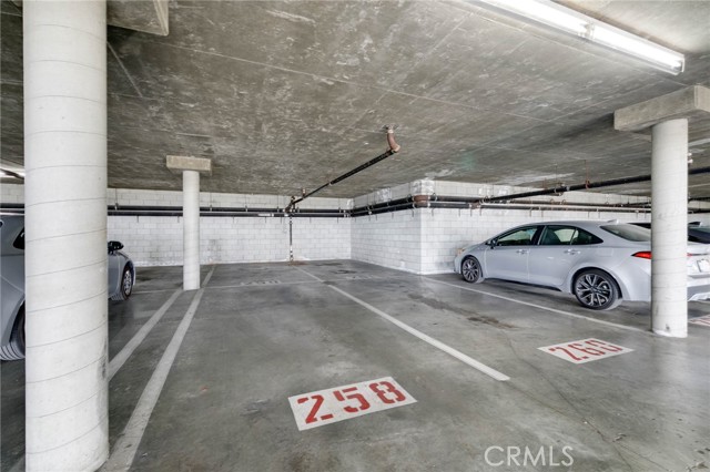 4080 Via Marisol, Los Angeles CA: https://media.crmls.org/medias/7a65fbbd-86ae-4ae8-9151-1a8940b3caad.jpg