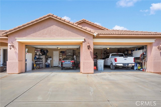 Image 36 of 73 For 12075 Lamplighter Lane