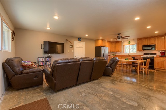 Detail Gallery Image 5 of 52 For 179 Elams Ranch, Oroville,  CA 95966 - 1 Beds | 1 Baths