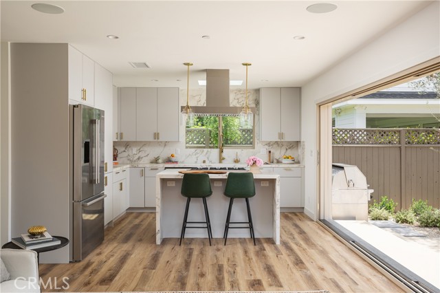 Detail Gallery Image 27 of 42 For 212 E 19th St, Costa Mesa,  CA 92627 - 5 Beds | 4 Baths