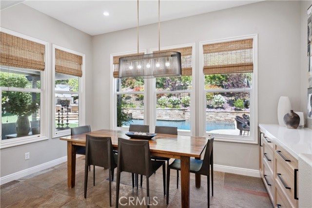 Detail Gallery Image 14 of 43 For 3995 Prado Del Trigo, Calabasas,  CA 91302 - 4 Beds | 4/1 Baths