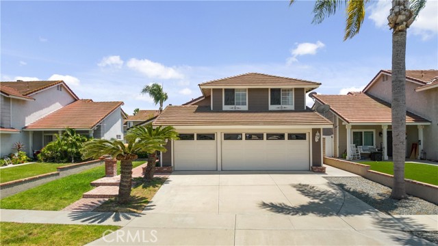 975 Hedges Dr, Corona, CA 92878