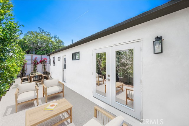 1561 2nd Street, Manhattan Beach CA: https://media.crmls.org/medias/7a688145-7f8c-4e5c-880f-a7a98d9cf03f.jpg