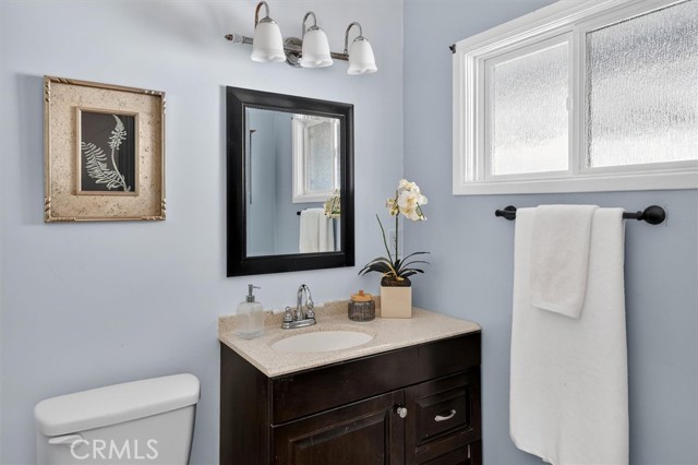 Detail Gallery Image 20 of 41 For 8846 Laramie Ave, Winnetka,  CA 91306 - 4 Beds | 3 Baths