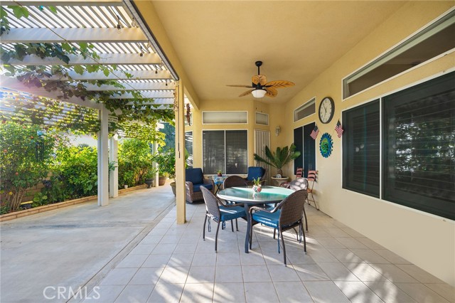 2157 Pecan Tree Street, Hemet CA: https://media.crmls.org/medias/7a6ad175-c502-488e-b7b3-16bc67d24a13.jpg