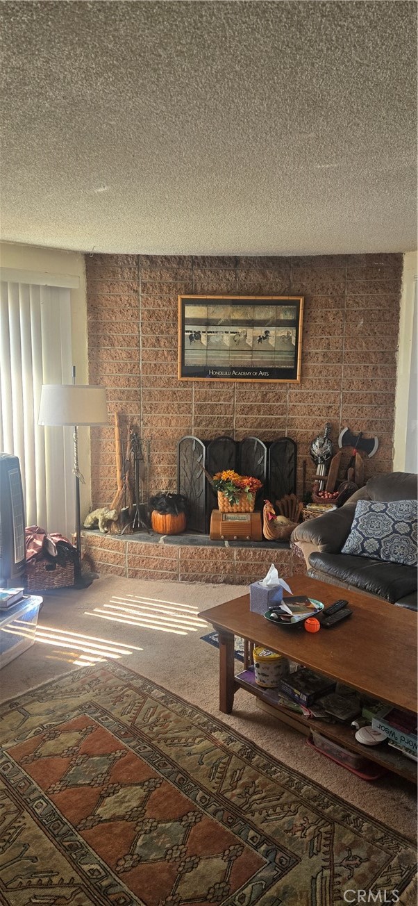 4527 Kickapoo Court, San Diego CA: https://media.crmls.org/medias/7a6b64c8-faba-426e-bfad-d3963f284201.jpg