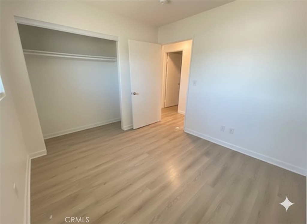https://media.crmls.org/medias/7a6bfa80-ff30-4920-95ea-130fdf90afab.jpg?preset=X-Large