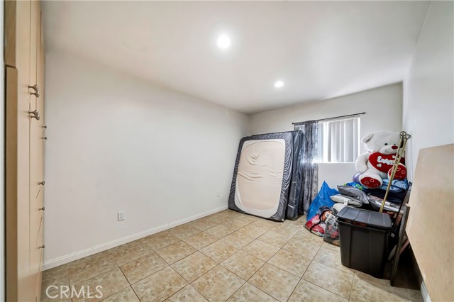 Detail Gallery Image 11 of 13 For 6735 Elmer #18,  North Hollywood,  CA 91606 - 2 Beds | 1 Baths