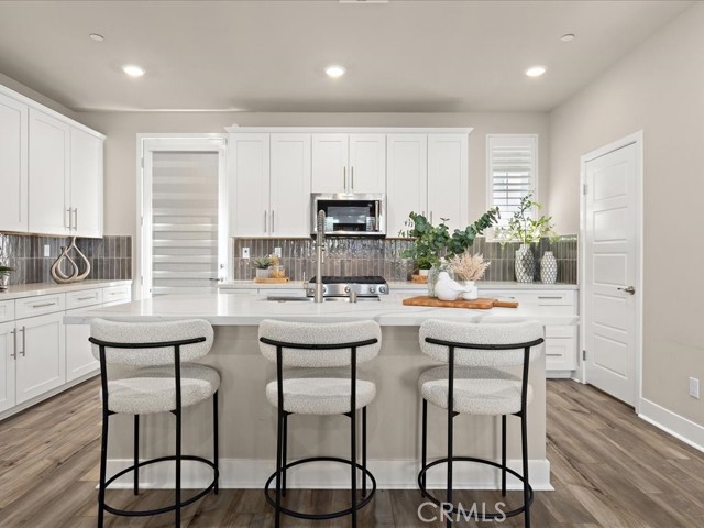 Detail Gallery Image 8 of 44 For 1441 Longview Lane, San Pedro,  CA 90732 - 4 Beds | 3/1 Baths