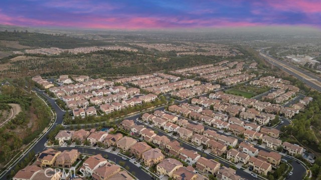 Detail Gallery Image 3 of 36 For 61 English Saddle, Irvine,  CA 92602 - 4 Beds | 3 Baths