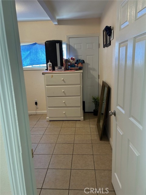 Detail Gallery Image 7 of 12 For 111 Warren, Bakersfield,  CA 93308 - 2 Beds | 1 Baths