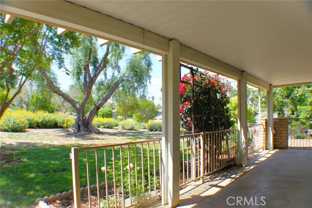 Detail Gallery Image 26 of 34 For 2528 Laramie Rd, Riverside,  CA 92506 - 3 Beds | 2 Baths