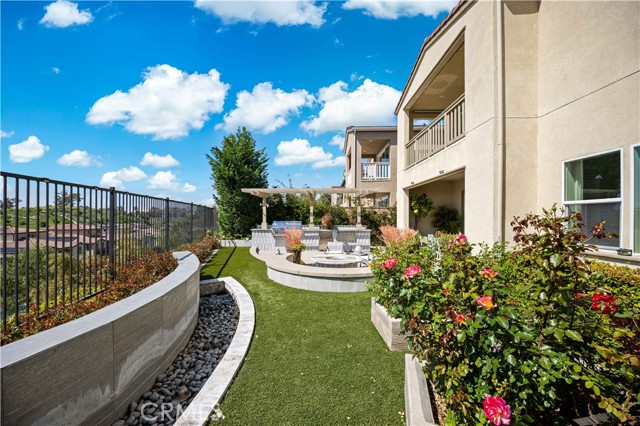 Detail Gallery Image 43 of 55 For 539 Serrano Summit Dr, Lake Forest,  CA 92630 - 4 Beds | 3 Baths