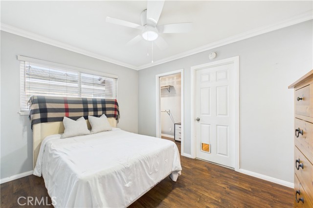 3647 W Myra Avenue, Anaheim CA: https://media.crmls.org/medias/7a6dff52-3cf8-46e1-9d1b-afe588b16686.jpg