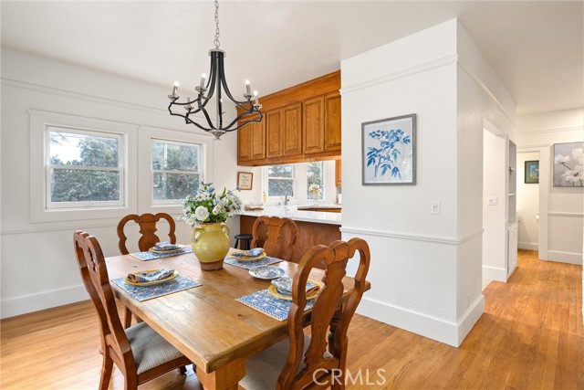 Detail Gallery Image 9 of 35 For 887 Ashbury Ct, Chico,  CA 95926 - 4 Beds | 2/1 Baths