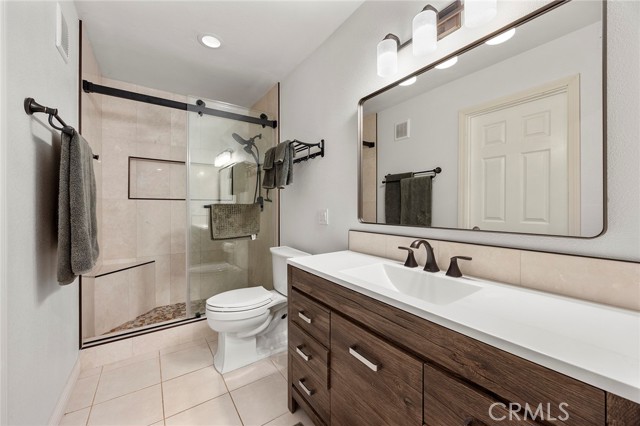 Detail Gallery Image 19 of 25 For 5255 Box Canyon Ct 23c,  Yorba Linda,  CA 92887 - 2 Beds | 2 Baths