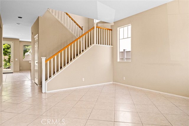 Detail Gallery Image 4 of 28 For 24809 Carmel Dr, Carson,  CA 90745 - 4 Beds | 3 Baths