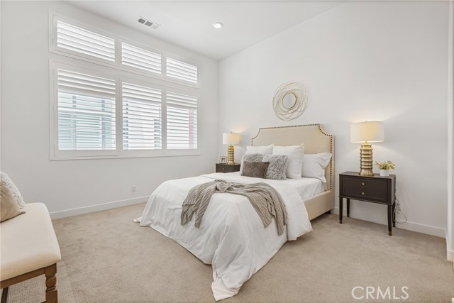285 Lodestar, Tustin CA: https://media.crmls.org/medias/7a6ff4bb-2265-4169-873f-be17724bd928.jpg