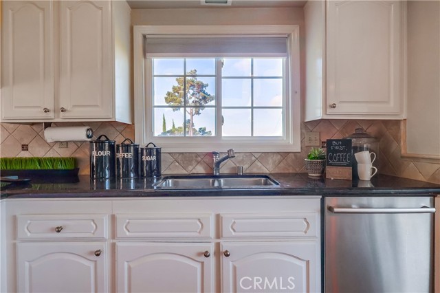 Detail Gallery Image 18 of 66 For 2212 Chandeleur Dr, Rancho Palos Verdes,  CA 90275 - 4 Beds | 4 Baths
