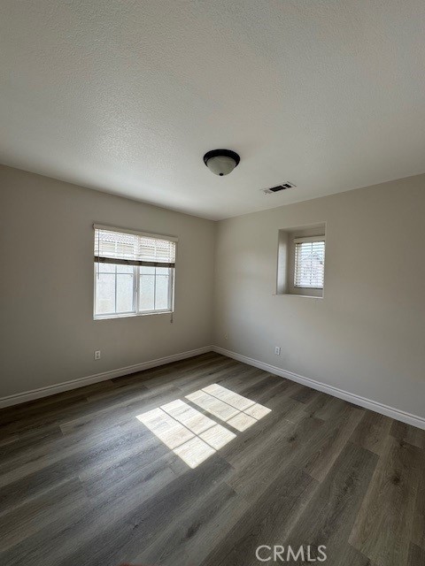 Detail Gallery Image 17 of 21 For 7032 Edinboro St, Chino,  CA 91710 - 4 Beds | 2/1 Baths