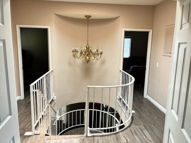 Detail Gallery Image 5 of 54 For 2249 Montrose Ave #7,  Montrose,  CA 91020 - 3 Beds | 2/1 Baths
