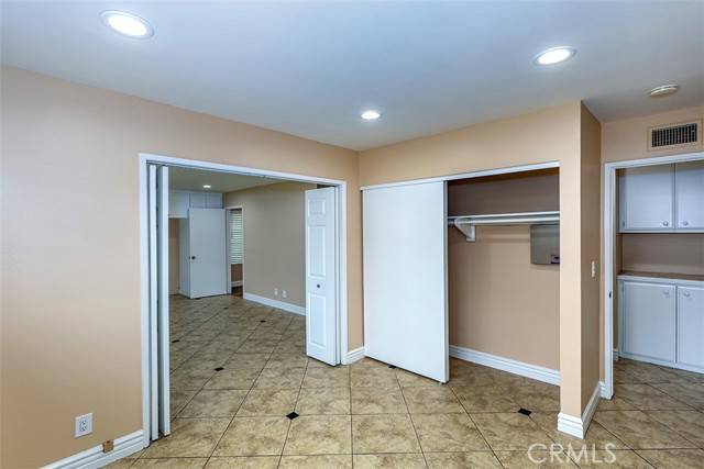 Detail Gallery Image 13 of 30 For 19709 Lusk Ave, Cerritos,  CA 90703 - 4 Beds | 2 Baths