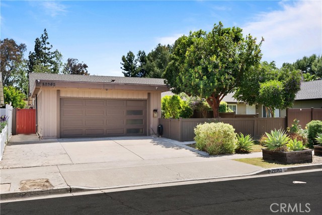 22352 Torino, Laguna Hills CA: https://media.crmls.org/medias/7a73748d-dff7-4889-b741-4ee938cfd581.jpg