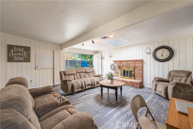 Detail Gallery Image 6 of 44 For 27297 Ida Ln, Hemet,  CA 92544 - 3 Beds | 2 Baths