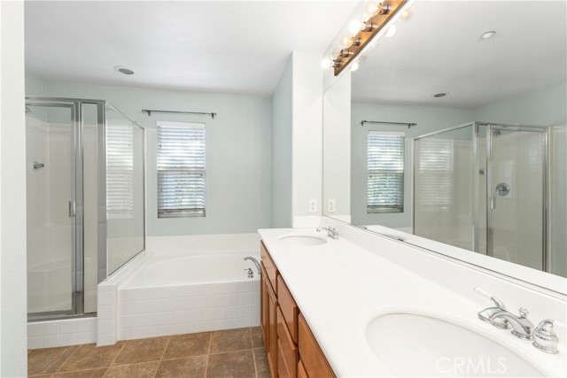 Detail Gallery Image 17 of 42 For 50 Sapphire, Irvine,  CA 92602 - 3 Beds | 2/1 Baths