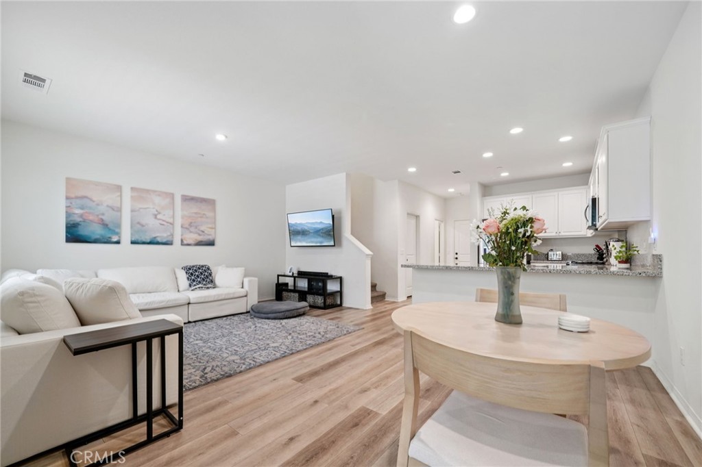 2818 E Berry Loop Privado #66