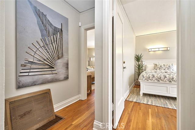 Detail Gallery Image 24 of 40 For 6669 De Longpre Ave, Los Angeles,  CA 90028 - 2 Beds | 1 Baths