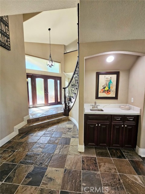 21351 Birdhollow Drive, Rancho Santa Margarita CA: https://media.crmls.org/medias/7a798241-0ff5-49cd-8ab6-cf54c5ab4e55.jpg