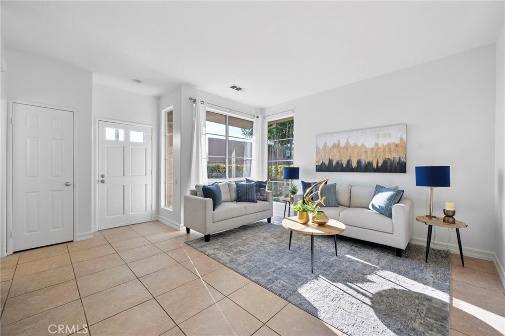 7a7995df 54a1 49d3 B671 995a718c46d7