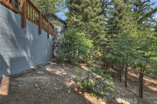 Detail Gallery Image 43 of 54 For 26354 Spyglass Dr, Lake Arrowhead,  CA 92352 - 3 Beds | 2 Baths