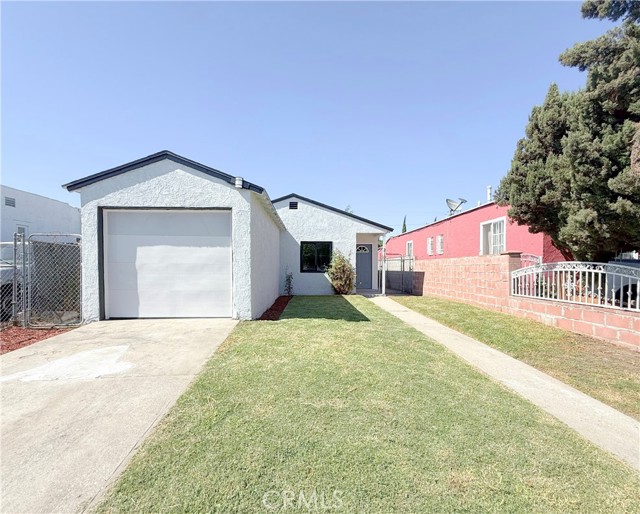 2109 E 113th Street, Los Angeles CA: https://media.crmls.org/medias/7a7bd6e5-584d-4327-9efa-ef09da53adca.jpg