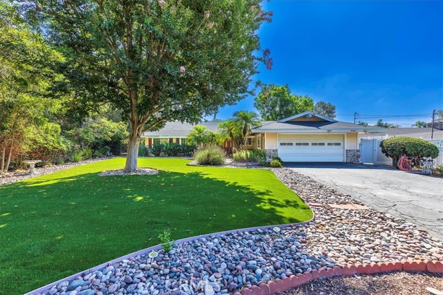 Image 3 for 2167 Buena Creek Rd, Vista, CA 92084