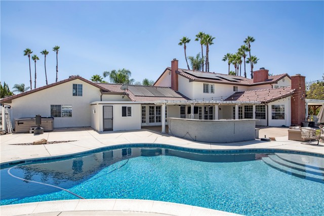 31150 Mariposa Place, Temecula CA: https://media.crmls.org/medias/7a7c5e66-abae-4314-bfa7-ce8991348b20.jpg