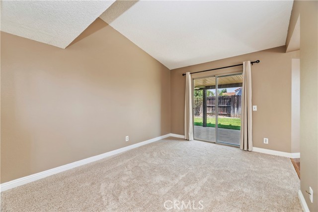 Detail Gallery Image 12 of 36 For 11860 Barclay Dr, Moreno Valley,  CA 92557 - 2 Beds | 2 Baths