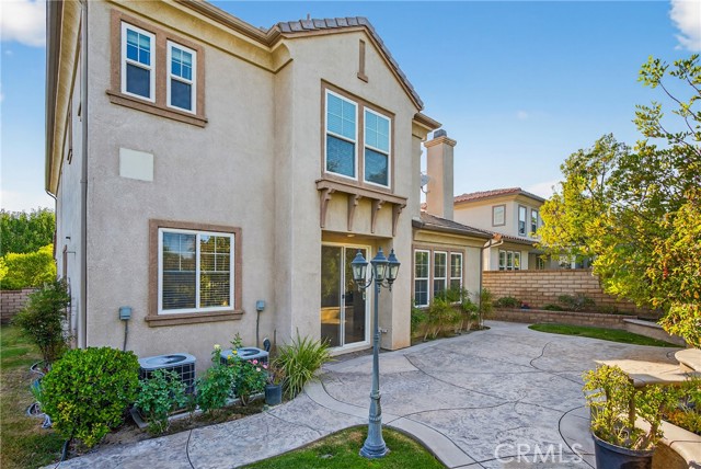 Image 15 of 46 For 26812 Peppertree Drive