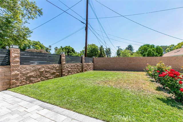 17800 Raymer Street, Sherwood Forest CA: https://media.crmls.org/medias/7a7e98ff-bbc5-46a4-9de9-03c40b4ca9a6.jpg