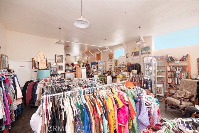 Unit 1 Vintage Thrift shop