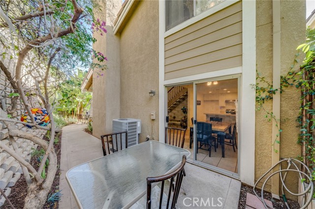 Detail Gallery Image 21 of 26 For 22 La Costa, Laguna Beach,  CA 92651 - 3 Beds | 2/1 Baths