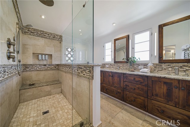 Detail Gallery Image 49 of 63 For 516 E Stocker St, Glendale,  CA 91207 - 4 Beds | 3 Baths