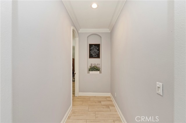 Detail Gallery Image 33 of 73 For 17650 Burl Hollow Dr, Riverside,  CA 92504 - 5 Beds | 4/1 Baths