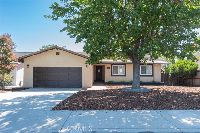 Detail Gallery Image 1 of 1 For 1120 Rachel Ln, Paso Robles,  CA 93446 - 3 Beds | 2 Baths