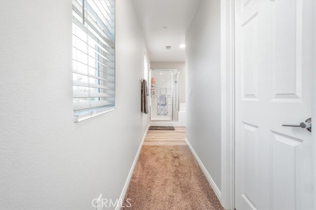 5532 Bertini Way, Fontana CA: https://media.crmls.org/medias/7a8224dc-29d8-44a7-bf26-bfb136a3593b.jpg